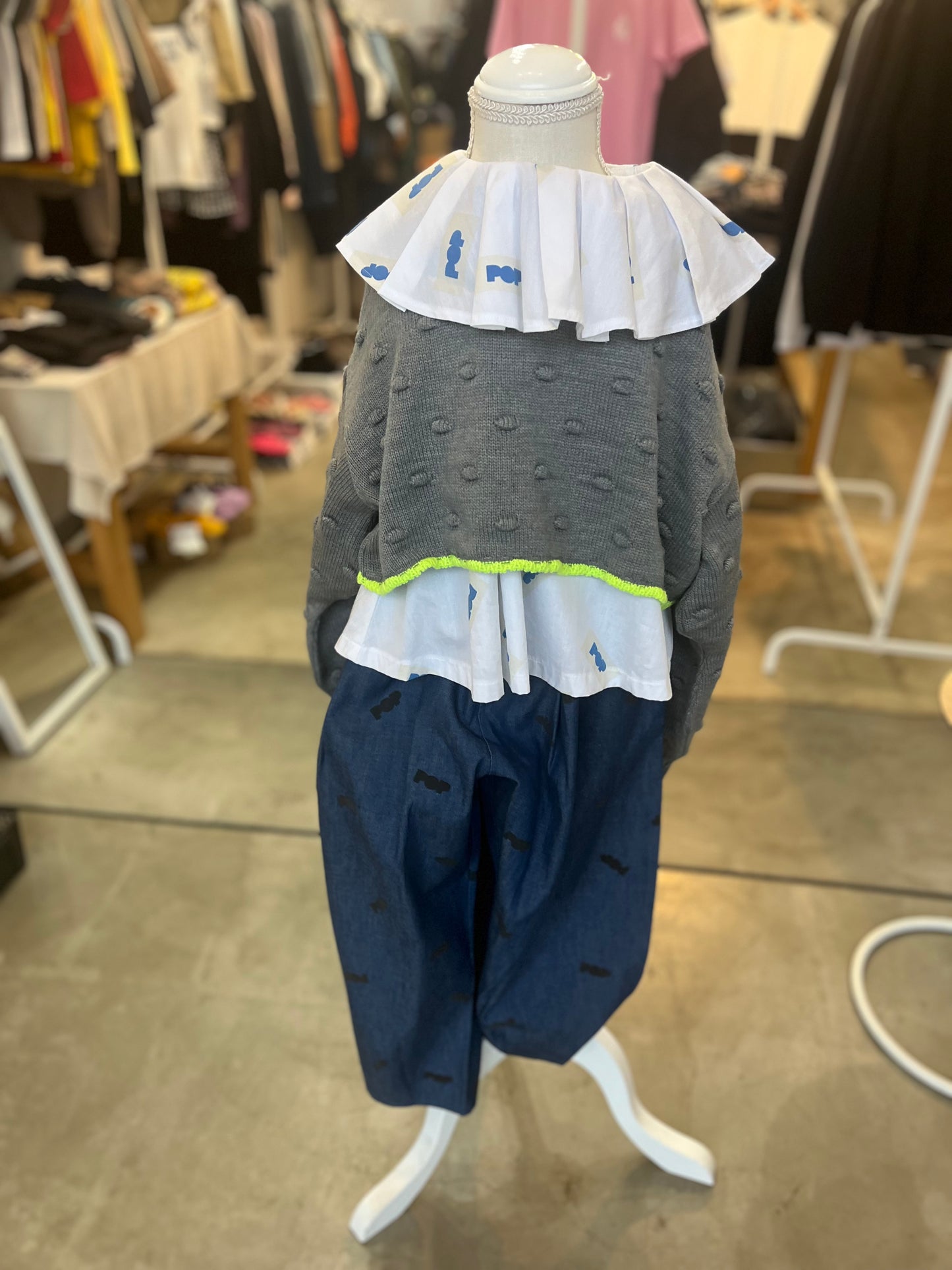 franky grow ショート丈ニット
