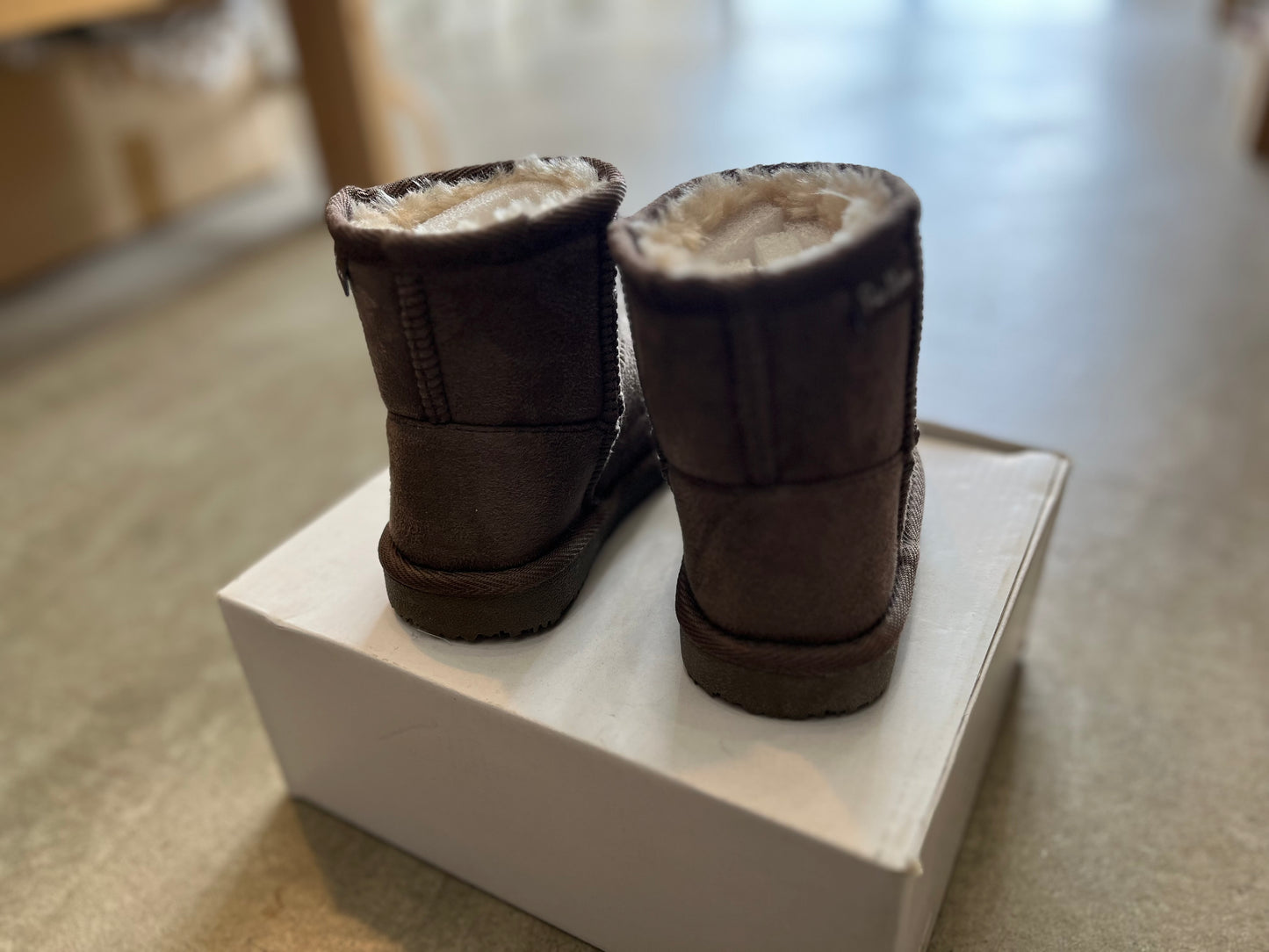 ムートンブーツ キッズ