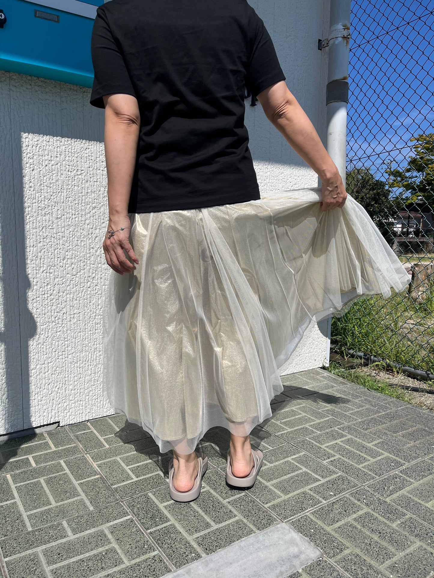 シアーゴールドロングスカート