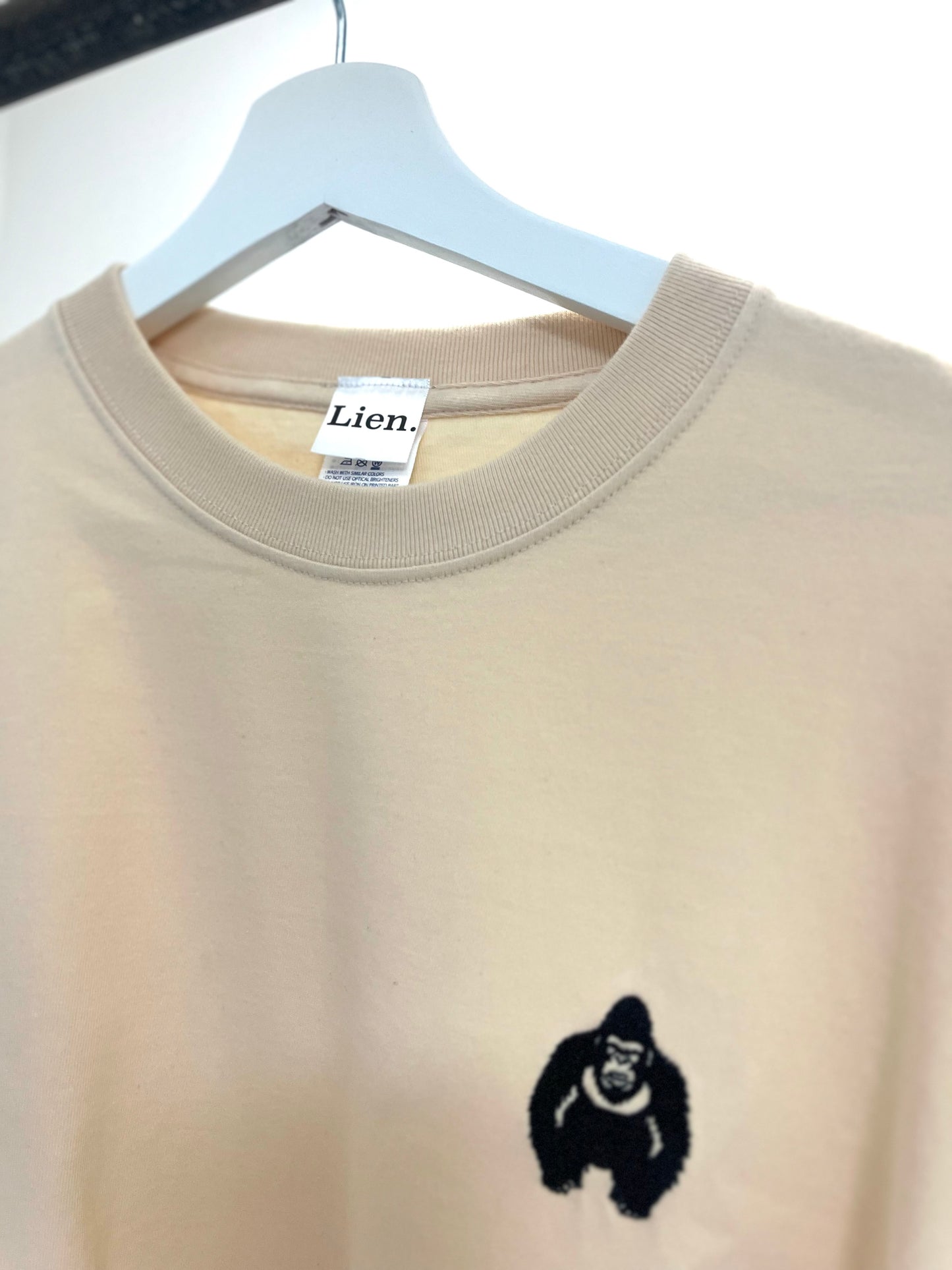 Lien.×ゴリラ 半袖Tシャツ