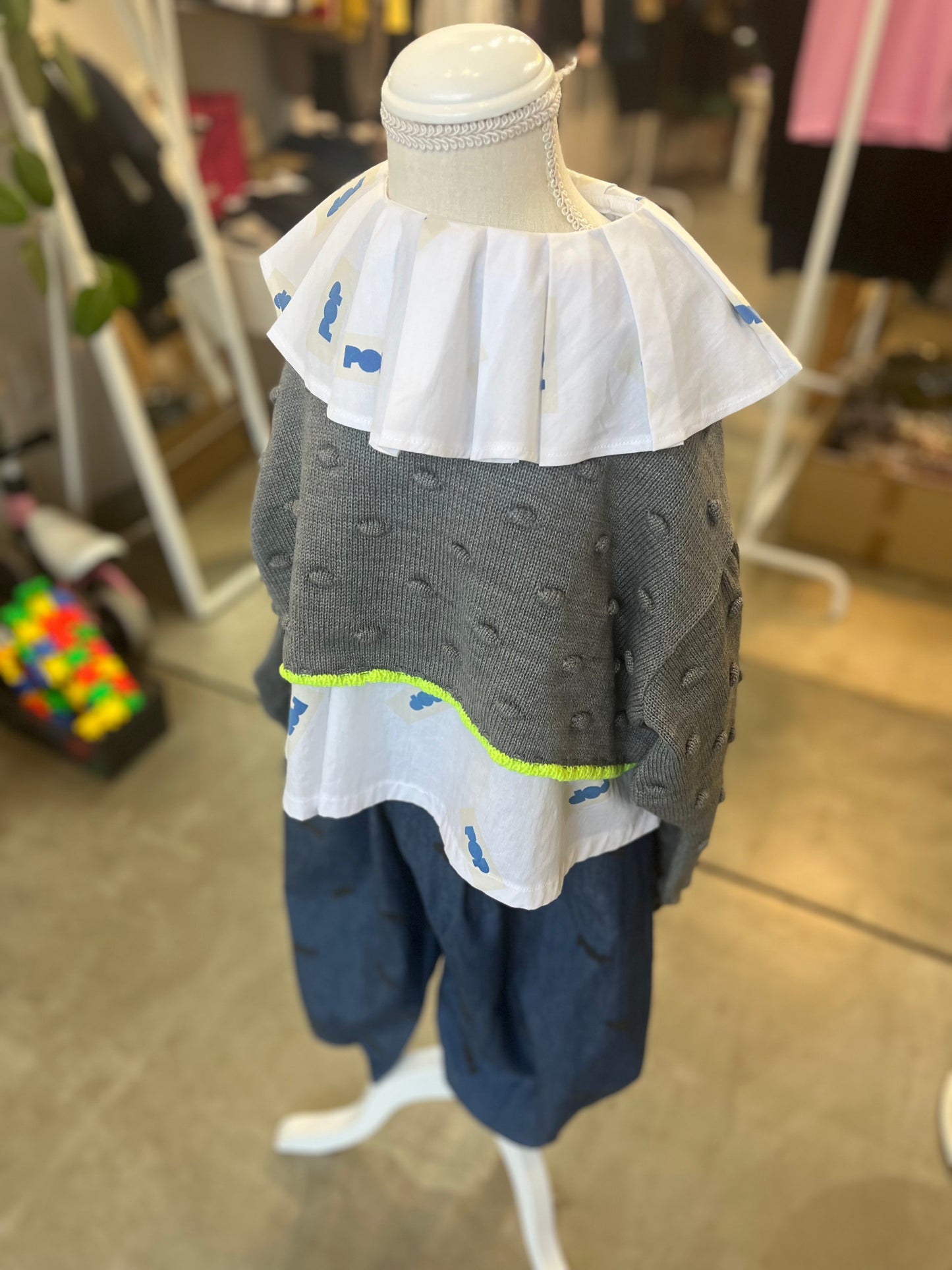 franky grow ショート丈ニット