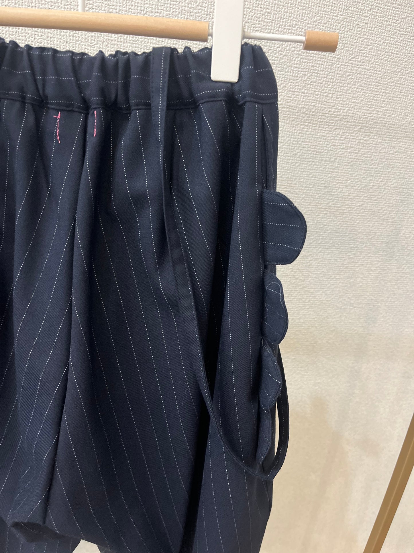 ストライプスカラップパンツ