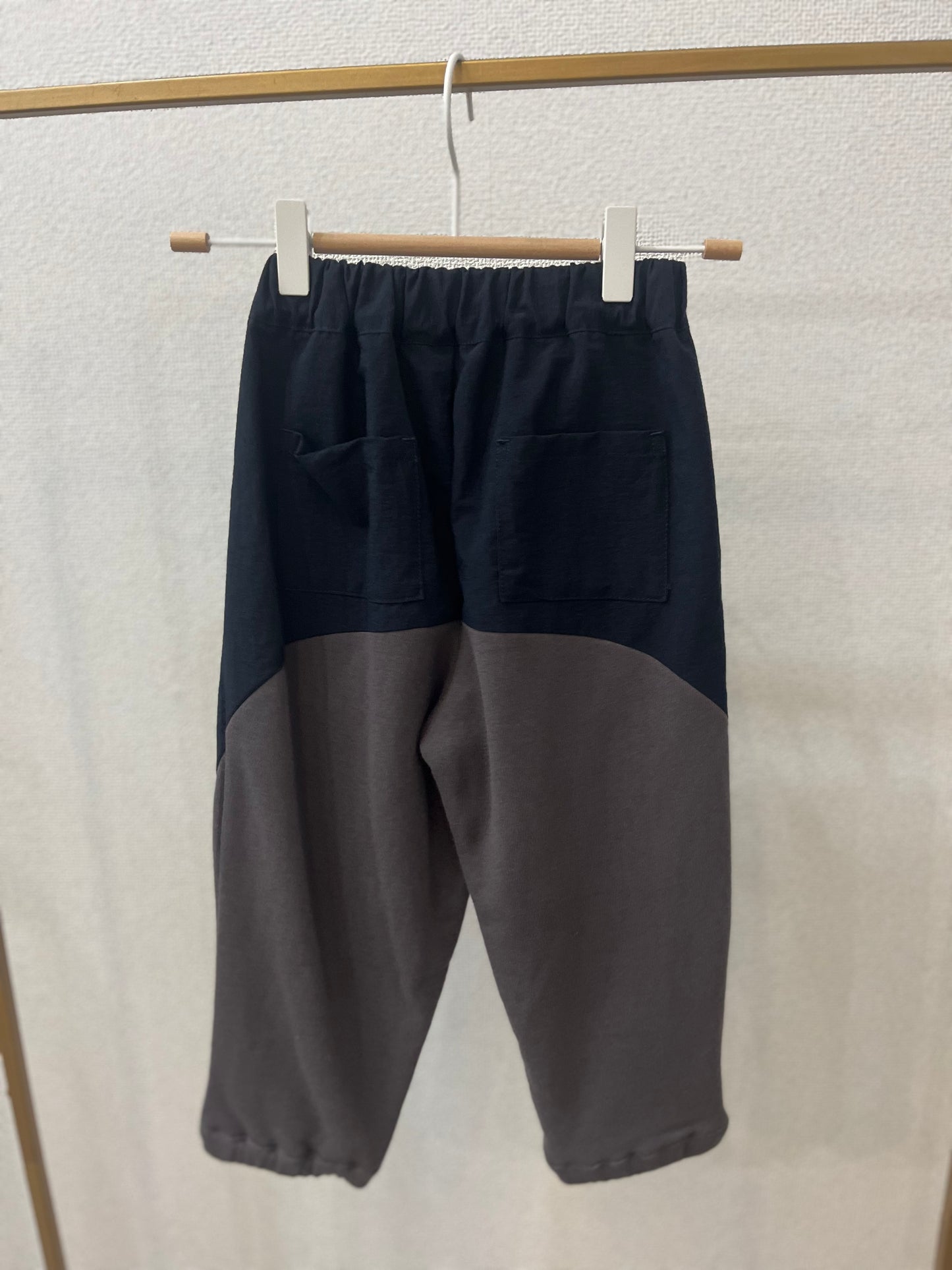 ニーチェンジパンツ