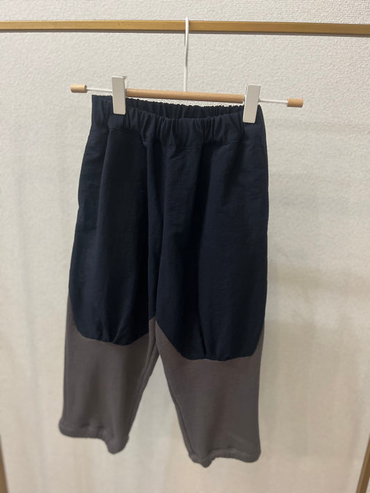 ニーチェンジパンツ